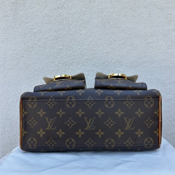 Louis Vuitton Manhattan PM Monogram Canvas Tote – Original Dustie Included - Picture 7 of 16